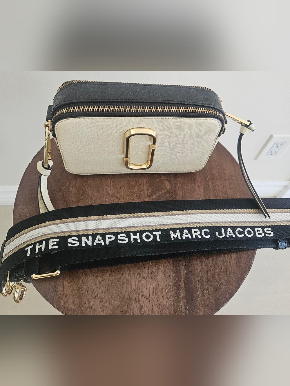 Marc Jacobs Snapshot Camera Bag in Black and Cream